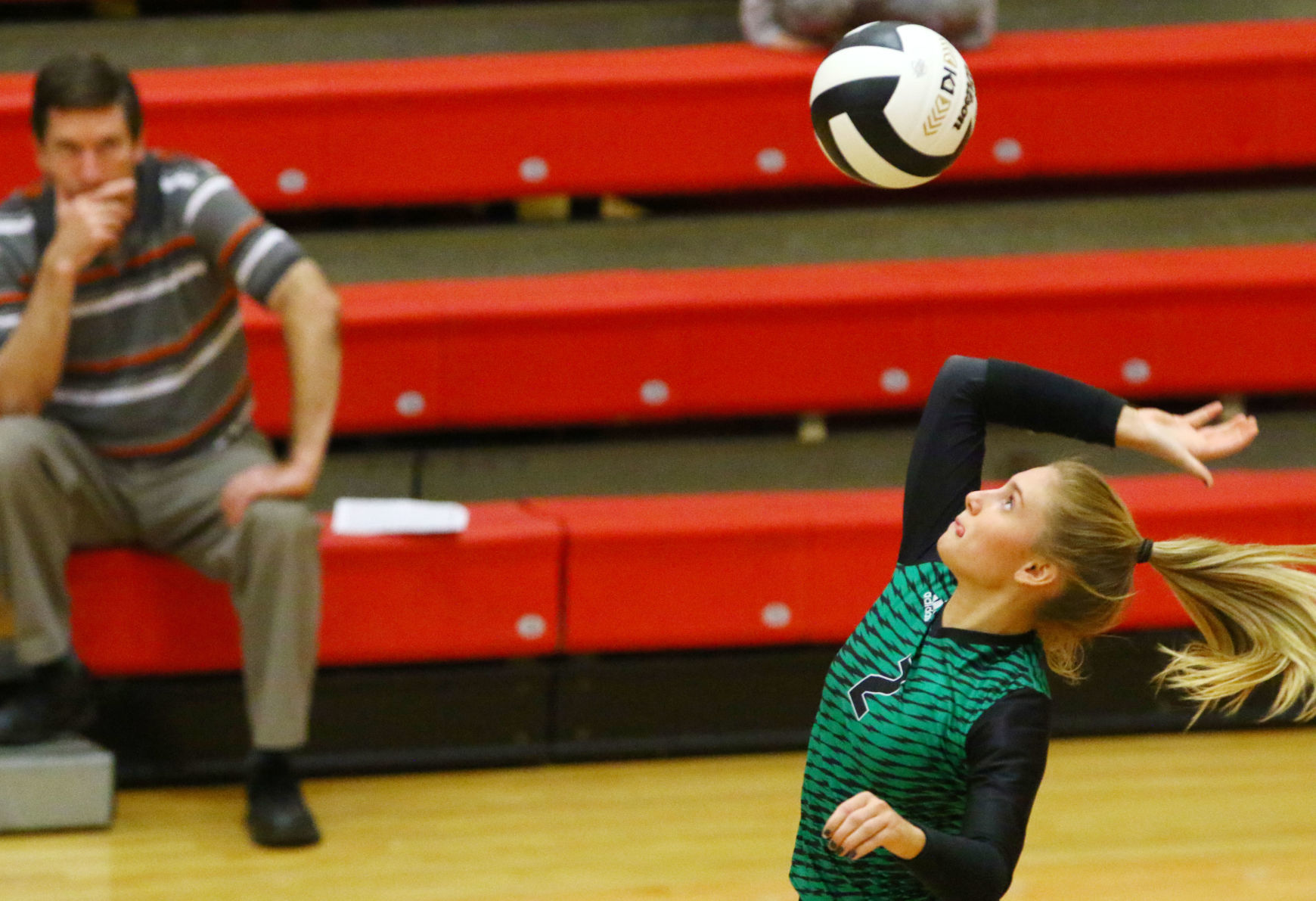 Gallery: 4A volleyball sectional final: Crown Point vs. Valparaiso
